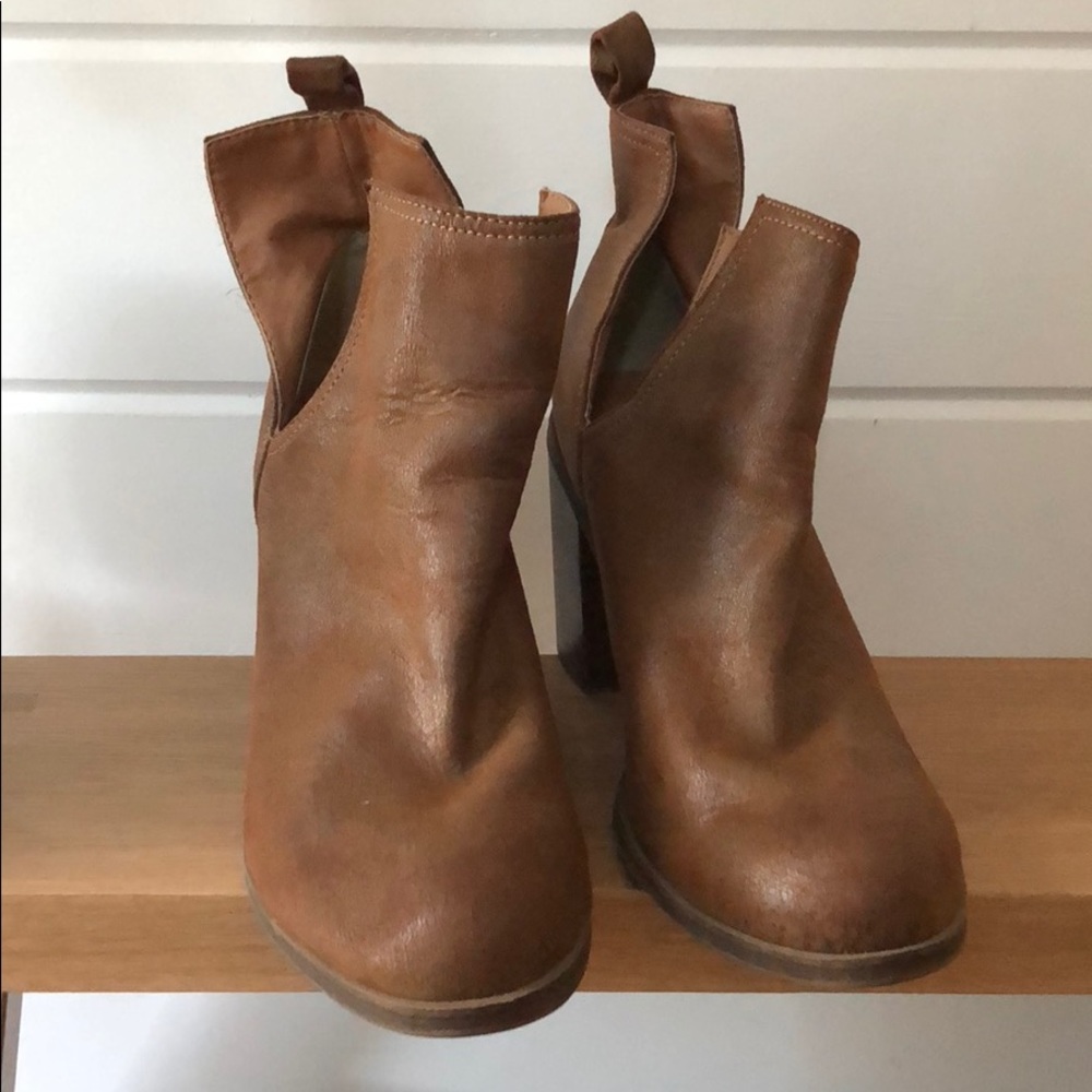 Brown soft leather booties